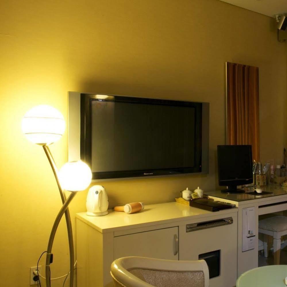 Wiz Hotel Paju Eksteriør bilde